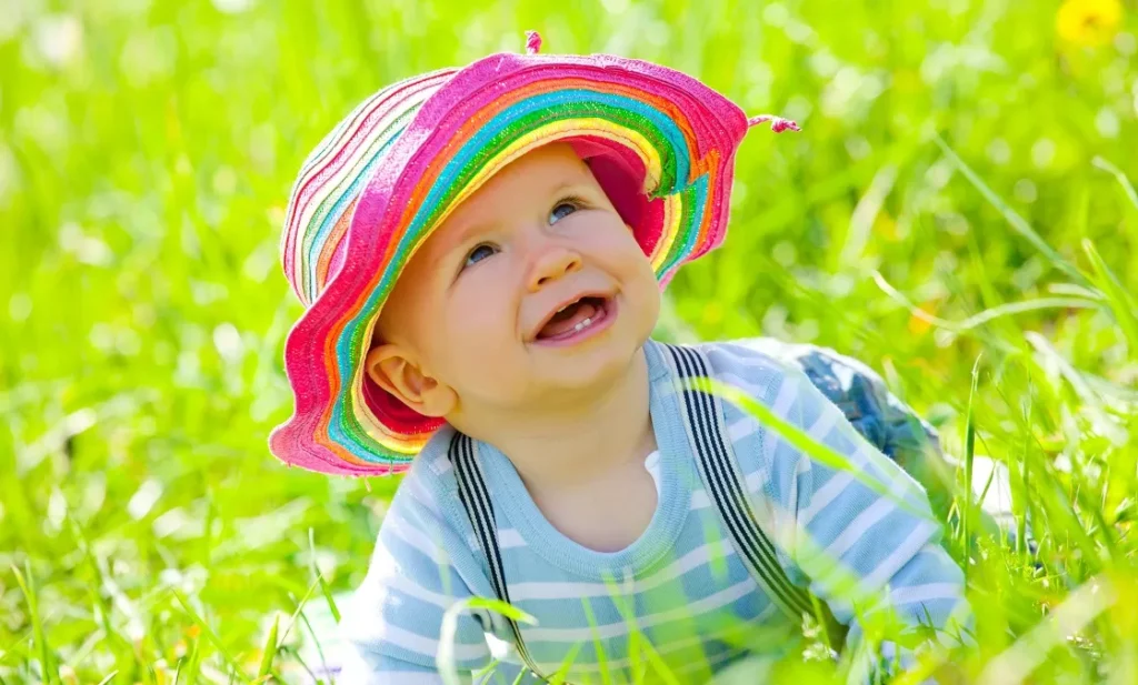 Sonnenschutz fürs Baby © drubig-photo / AdobeStock.com
