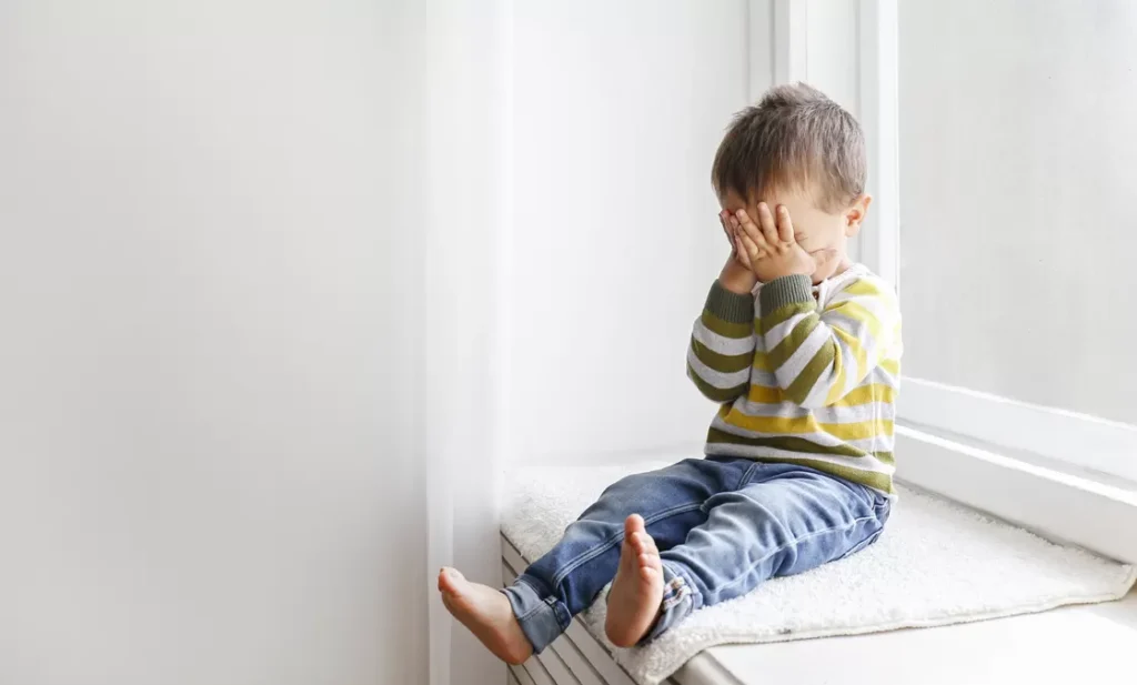 Was hilft, wenn Kinder Wachstumsschmerzen haben © Evrymmnt - AdobeStock.com