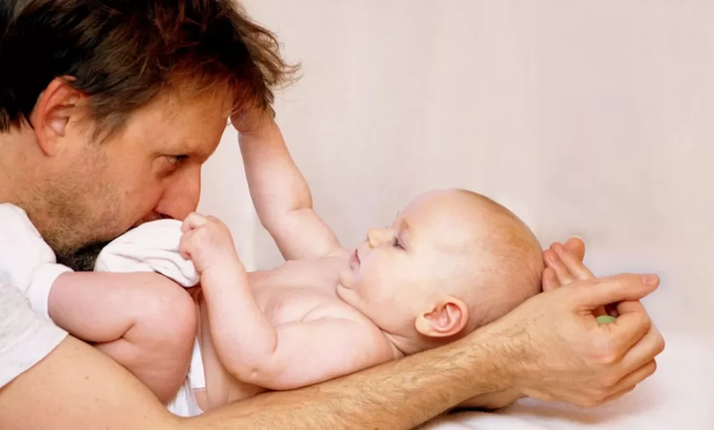 10 Aktivitäten für Papi und Baby © lisalucia / AdobeStock.com