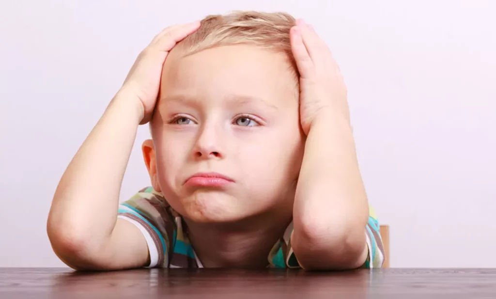 Stressanzeichen bei Kindern © Voyagerix - AdobeStock.com