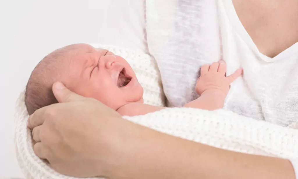 Dreimonatskoliken beim Baby © S.Kobold - AdobeStock.com